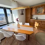 Eifelstube - Cozy 130 Qm With Big Sun Terrace 아파트