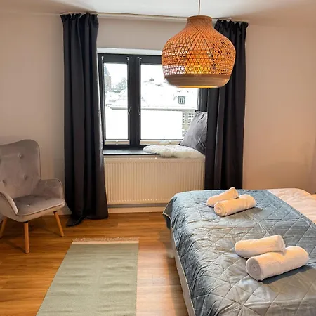 Apartment Eifelstube - Cozy 130 Sqm With Big Sun Terrace Monschau
