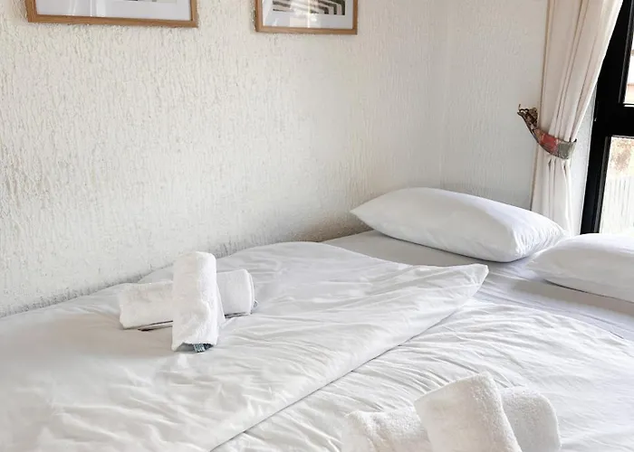 Apartment Eifelstube - Cozy 130 Qm With Big Sun Terrace