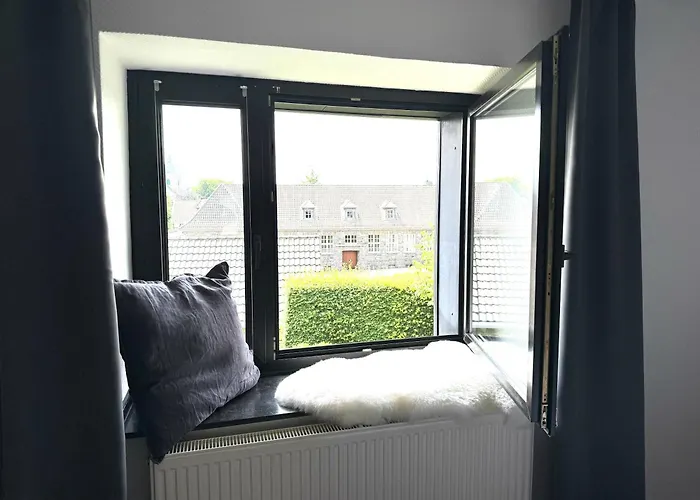 Eifelstube - Cozy 130 Qm With Big Sun Terrace Monschau